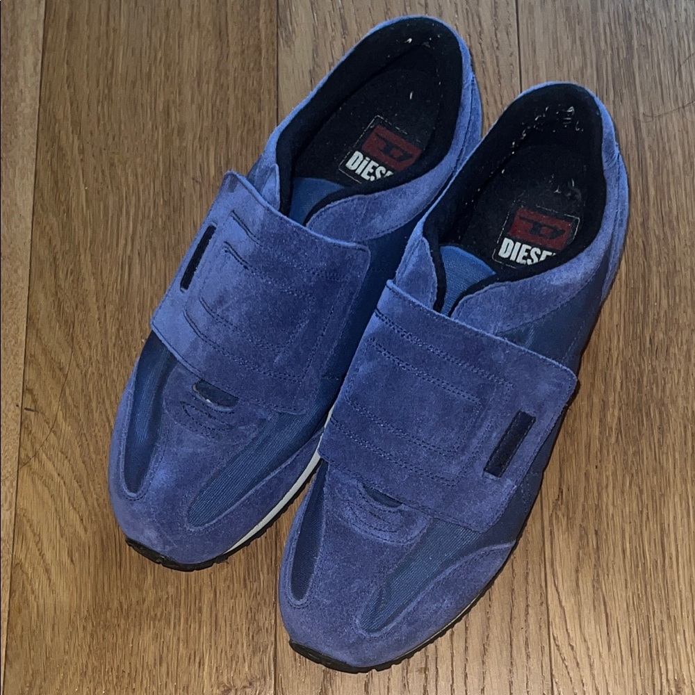 Vintage Diesel Men's Blue Suede Velcro sneakers size 8 US